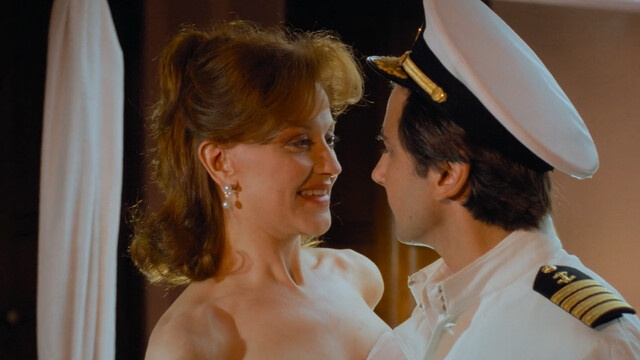 Carey Lowell sexy, Kara Glover sexy, Ellen Greene sexy – Me and Him (1988)