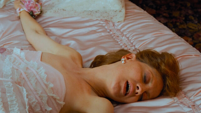Carey Lowell sexy, Kara Glover sexy, Ellen Greene sexy – Me and Him (1988)