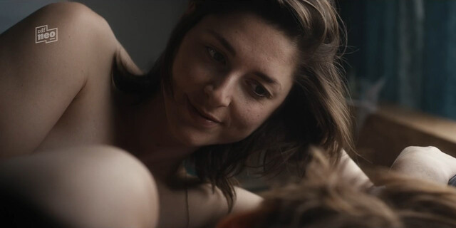 Eva Maria Jost nude, Katharina Nesytowa nude – WIR s01e08 (2021)