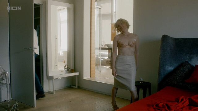 Viktoriya Tolstoganova nude, Polina Kutepova sexy, Yana Gladkikh sexy – Chinovnitsa s01e01-02 (2021)