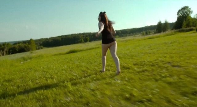 Dominika Dabrowska nude, Ewa Woch sexy, Magdalena Krakowiecka sexy – Sciema po polsku (2021)