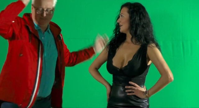 Dominika Dabrowska nude, Ewa Woch sexy, Magdalena Krakowiecka sexy – Sciema po polsku (2021)