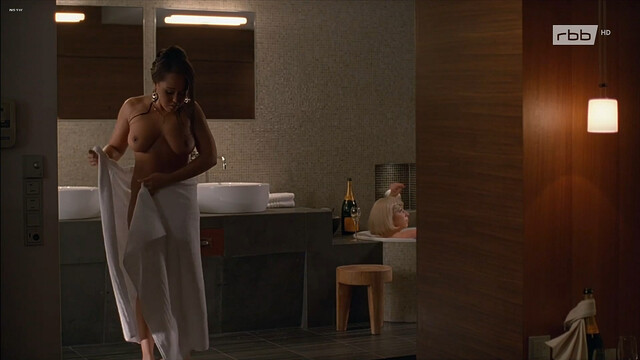 Hannah Herzsprung nude, Yvonne Kolle sexy, Nasia Assaoui nude, Jaimi Rotter nude – Pink (2009)