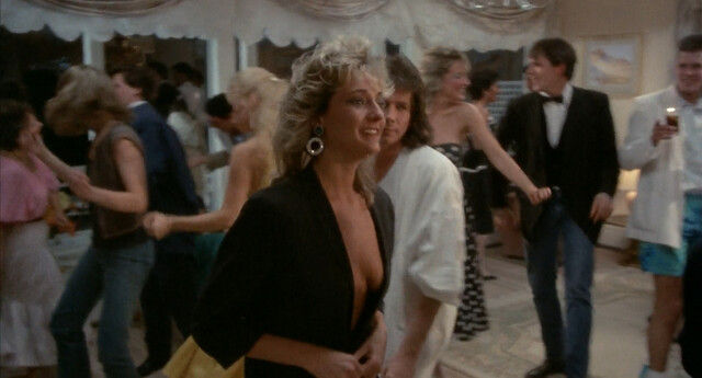 Debra Sandlund nude, Katrina Marshall nude, Frances Fisher sexy – Tough Guys Don't Dance (1987)