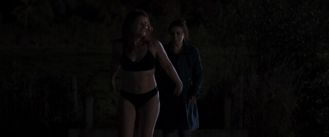 Nora-Jane Noone sexy, Nika McGuigan sexy – Wildfire (2020)