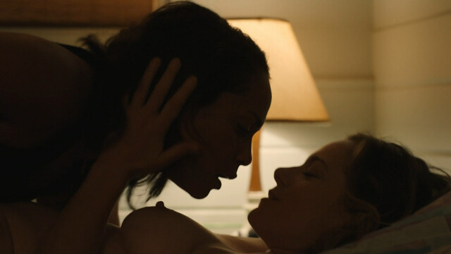Tonya Glanz nude, Monica Raymund sexy – Hightown s02e03 (2021)
