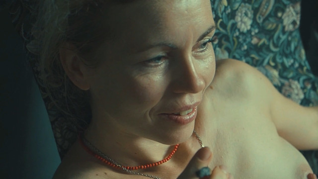 Sophie Reinhard nude, Aida Popanopoulous nude – A Flowerbox for Rosie (2021)