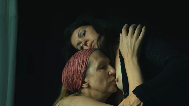 Sophie Reinhard nude, Aida Popanopoulous nude – A Flowerbox for Rosie (2021)