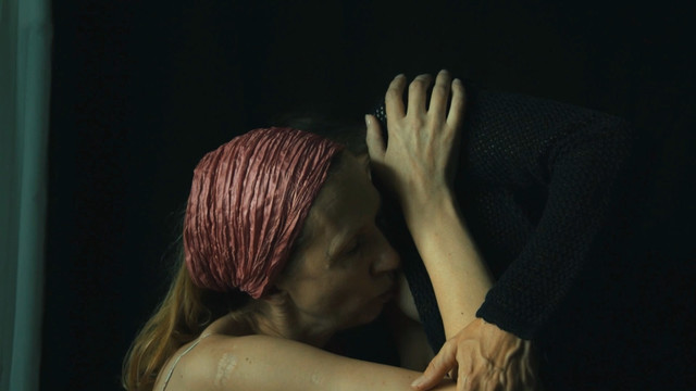 Sophie Reinhard nude, Aida Popanopoulous nude – A Flowerbox for Rosie (2021)