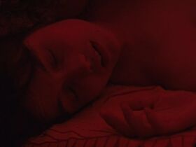 Ella-Rae Smith sexy, Nell Barlow sexy – Sweetheart (2021)