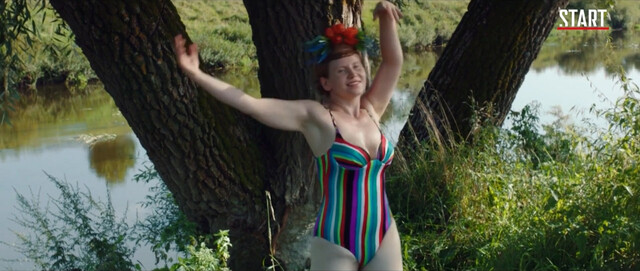 Polina Vitorgan nude, Olga Dobrina sexy – Ef (2017)