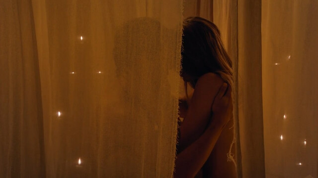 Blanca Suarez sexy, Giselle Calderon sexy, Irene Montala sexy – El barco s02e01-14 (2012)