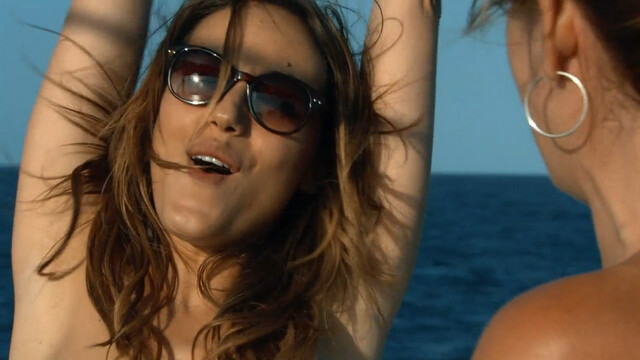 Blanca Suarez sexy, Giselle Calderon sexy, Irene Montala sexy – El barco s02e01-14 (2012)