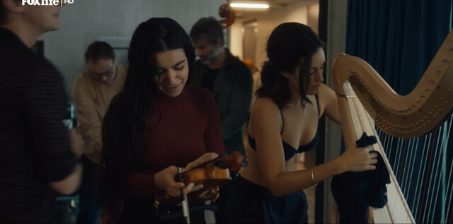 Marie-Sophie Ferdane sexy, Ambre Larrazet sexy, Lina El Arabi sexy – Philharmonia s01e01-04 (2019)