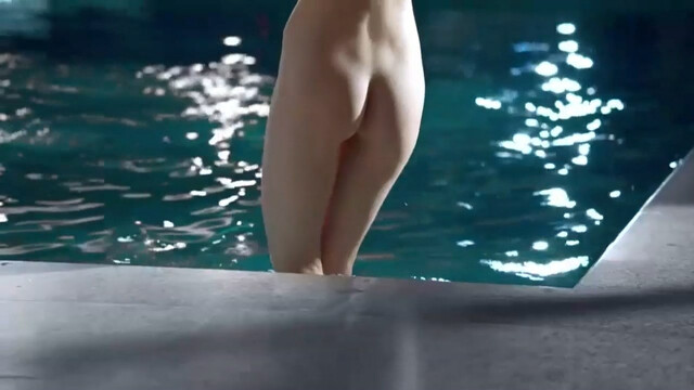 Eva Herzigova nude – Brian Atwood Spring (2013)