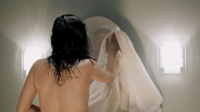 Cindy Sampson sexy, Meghan Heffern sexy – The Shrine (2010)