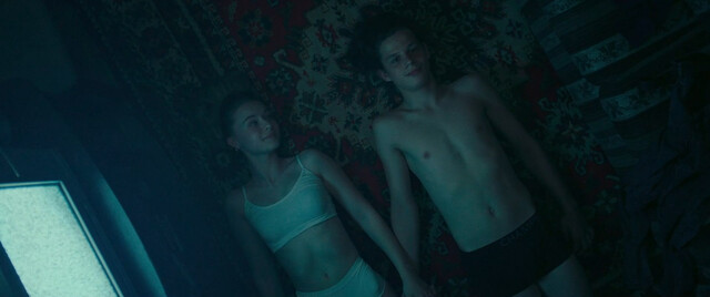 Yuliya Peresild sexy, Yevgeniya Kaverau sexy – Milk (Moloko) (2021)