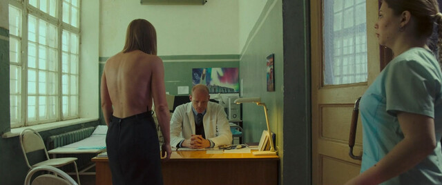 Yuliya Peresild sexy, Yevgeniya Kaverau sexy – Milk (Moloko) (2021)