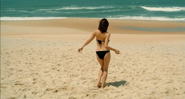 Roberta Rodrigues nude, Emily Mortimer sexy, Bruna Linzmeyer sexy – Rio, I Love You (Rio, Eu Te Amo) (2014)
