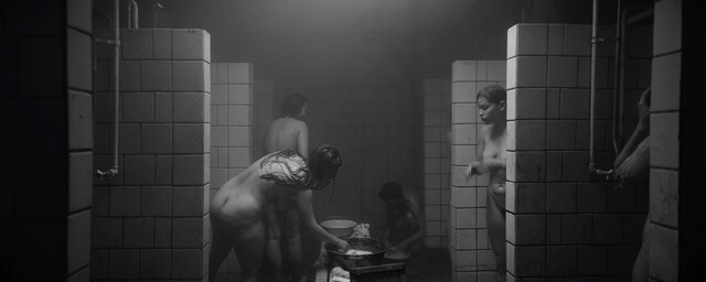 Varvara Shmykova nude, Chulpan Khamatova sexy, Yuliya Peresild nude – Petrovy v grippe (2021)