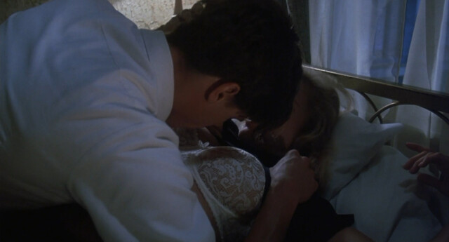 Erika Eleniak nude, Marilu Henner sexy – Chasers (1994)