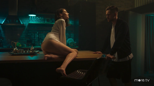 Anastasiya Krasovskaya sexy, Alyona Shvidenkova sexy – Trudnyye podrostki s03e04 (2021)