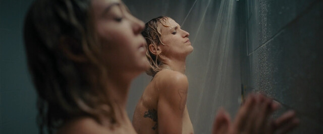 Agathe Rousselle nude, Garance Marillier nude – Titane (2021)
