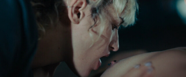 Agathe Rousselle nude, Garance Marillier nude – Titane (2021)