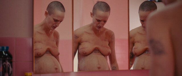 Agathe Rousselle nude, Garance Marillier nude – Titane (2021)