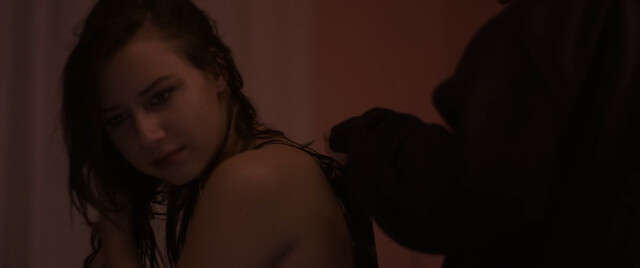 Nicky Zou sexy, Audrey Wilson sexy – Midnight Girl (2018)