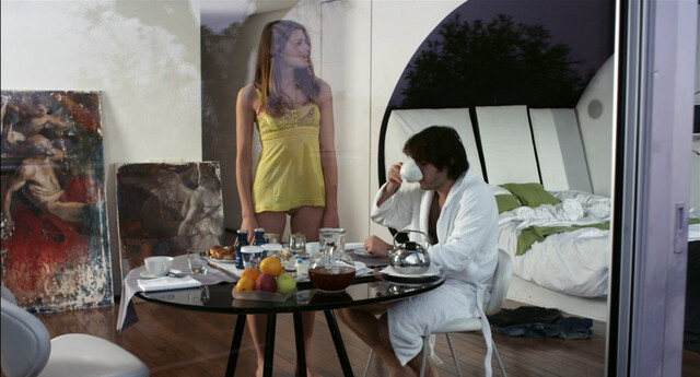 Sveva Alviti nude, Alessia Piovan nude, Antonia Liskova sexy, Maria Grazia Cucinotta nude – Cam Girl (2014)