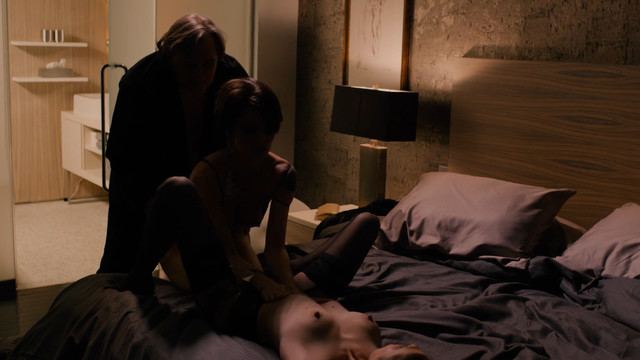 Emmanuelle Vill nude, Natasha Romanova nude, Shanyn Leigh nude, Lucy Campbell nude,  Raquel Nave nude – Welcome to New York (2014)