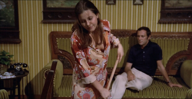 Jenny Tamburi nude, Lisa Gastoni nude, Barbara Marzano nude – La seduzione (1973)