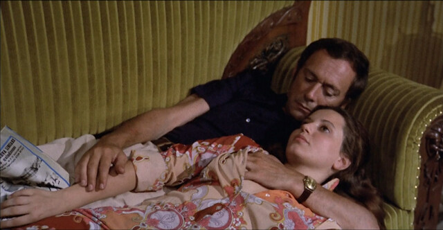 Jenny Tamburi nude, Lisa Gastoni nude, Barbara Marzano nude – La seduzione (1973)