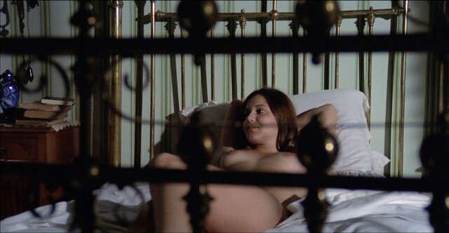 Jenny Tamburi nude, Lisa Gastoni nude, Barbara Marzano nude – La seduzione (1973)