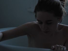 Josephine Starte sexy – Blue Monday (2012)