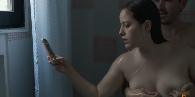 Claudia Vega nude – Merli. Sapere Aude s02e01 (2021)