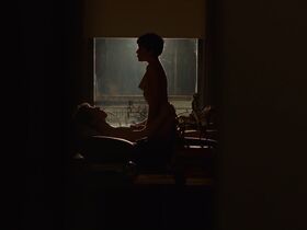 Azul Fernandez nude, Lesley Grant nude, Claudia Vega sexy – Merli. Sapere Aude s01e08 (2019)