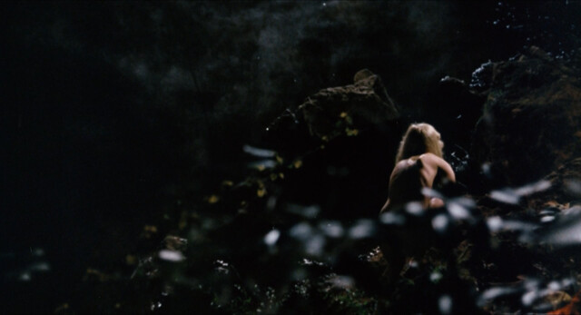 Susan Kiger sexy, Jennifer Chase nude, Penny Miller nude, Jody Kay nude – Death Screams (1982)
