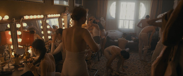Kristine Froseth sexy, Diana Silvers sexy, Alice Dardenne nude – Birds of Paradise (2021)