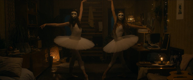 Kristine Froseth sexy, Diana Silvers sexy, Alice Dardenne nude – Birds of Paradise (2021)