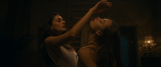 Kristine Froseth sexy, Diana Silvers sexy, Alice Dardenne nude – Birds of Paradise (2021)