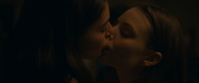 Kristine Froseth sexy, Diana Silvers sexy, Alice Dardenne nude – Birds of Paradise (2021)