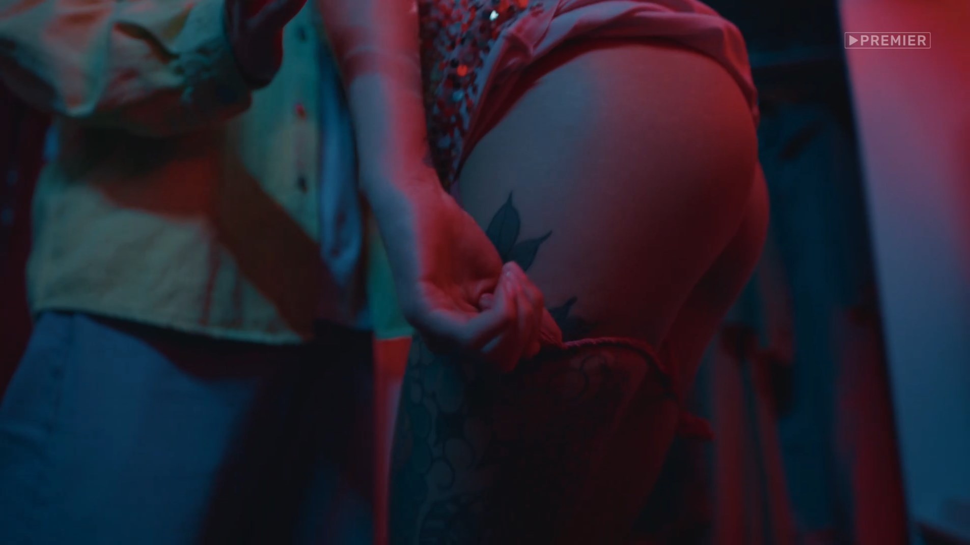 Irina Pautova sexy, Ivanka Osina-Fridman nude, Vladislava Lukina sexy – Contakt s01e04-06 (2021)