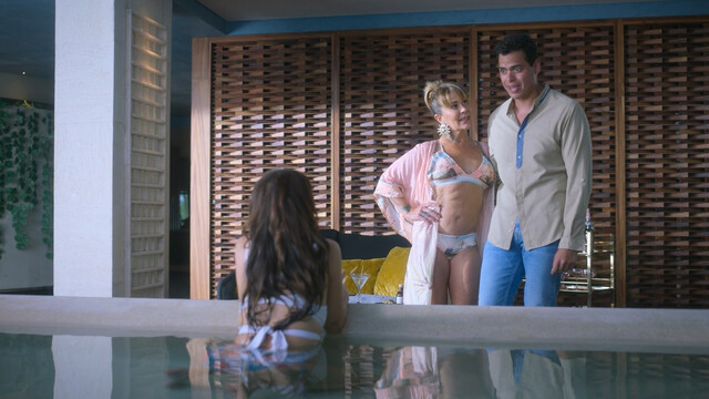 Maite Perroni nude, Ela Velden nude, Alejandra Guzman sexy, Fabiola Campomanes nude, Helena Haro nude – El Juego de las Llaves s02e01-08 (2021)