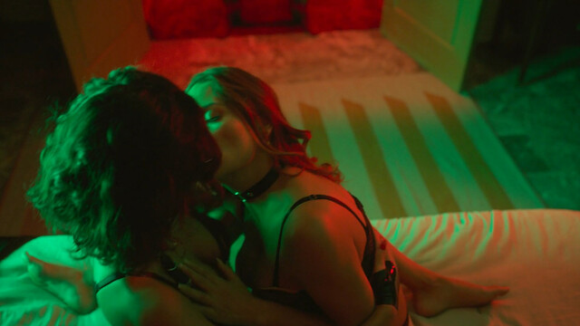 Maite Perroni nude, Ela Velden nude, Alejandra Guzman sexy, Fabiola Campomanes nude, Helena Haro nude – El Juego de las Llaves s02e01-08 (2021)