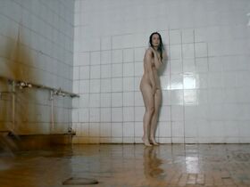 Darja Lenda sexy, Mariya Lisovaya nude – Russkie gorki s01e16-17 (2021)