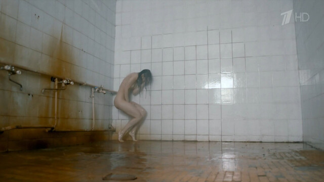 Darja Lenda sexy, Mariya Lisovaya nude – Russkie gorki s01e16-17 (2021)