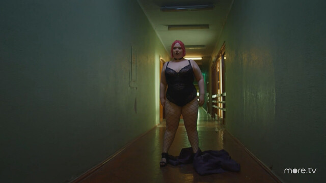 Anastasiya Krylova sexy, Mila Ershova sexy, Ekaterina Molohovskaya sexy, Anastasiya Krasovskaya sexy – Trudnyye podrostki s03e01-02 (2021)