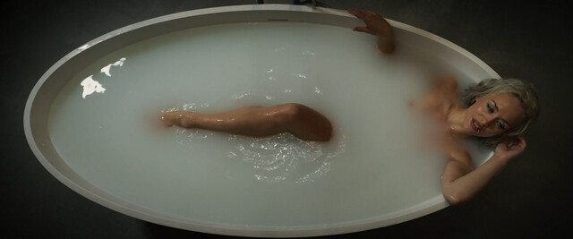 Paz Vega nude, Annabelle Belmondo nude, Lee Levi nude – American Night (2021)